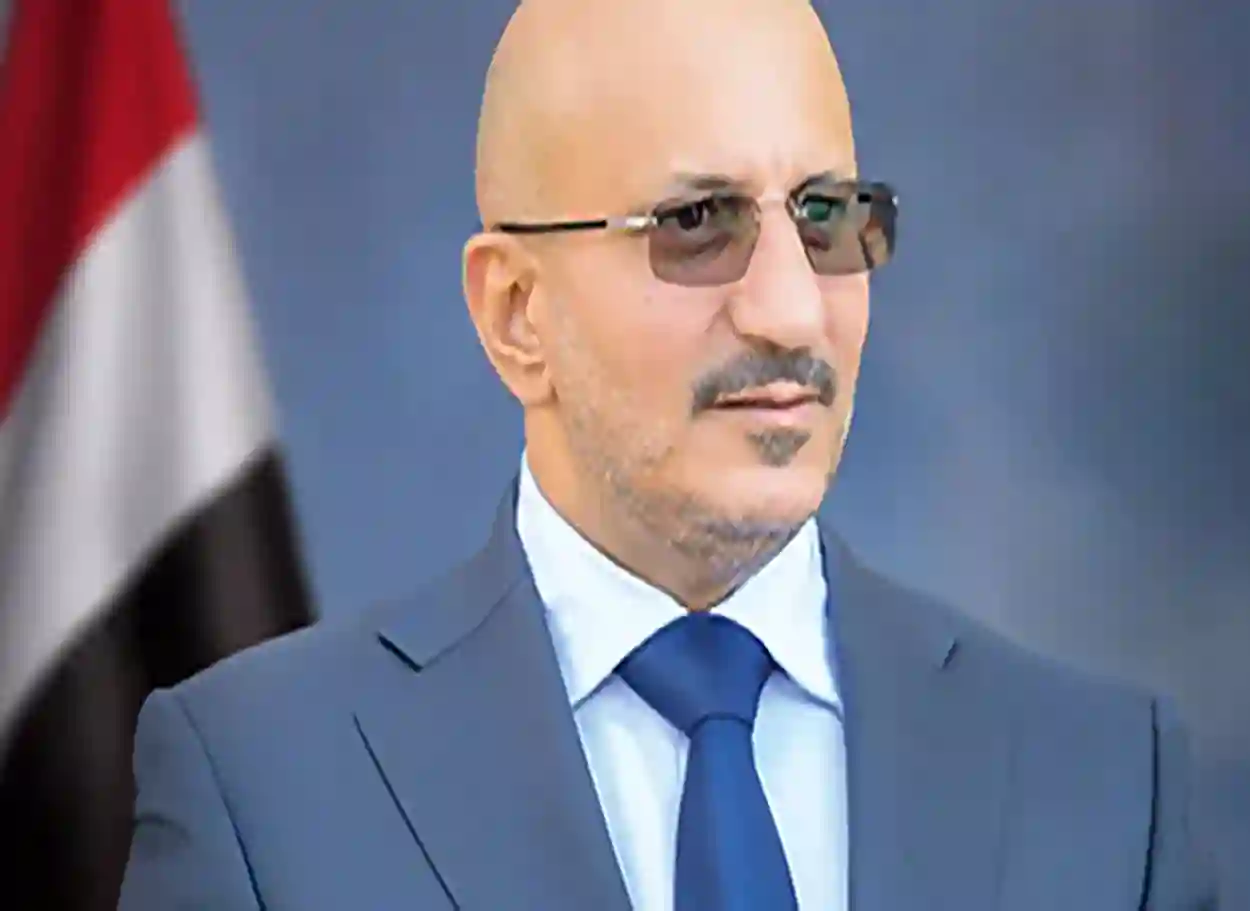 طارق صالح يجدد التأكيد على استعادة الدولة ويثمن دعم الإمارات والسعودية