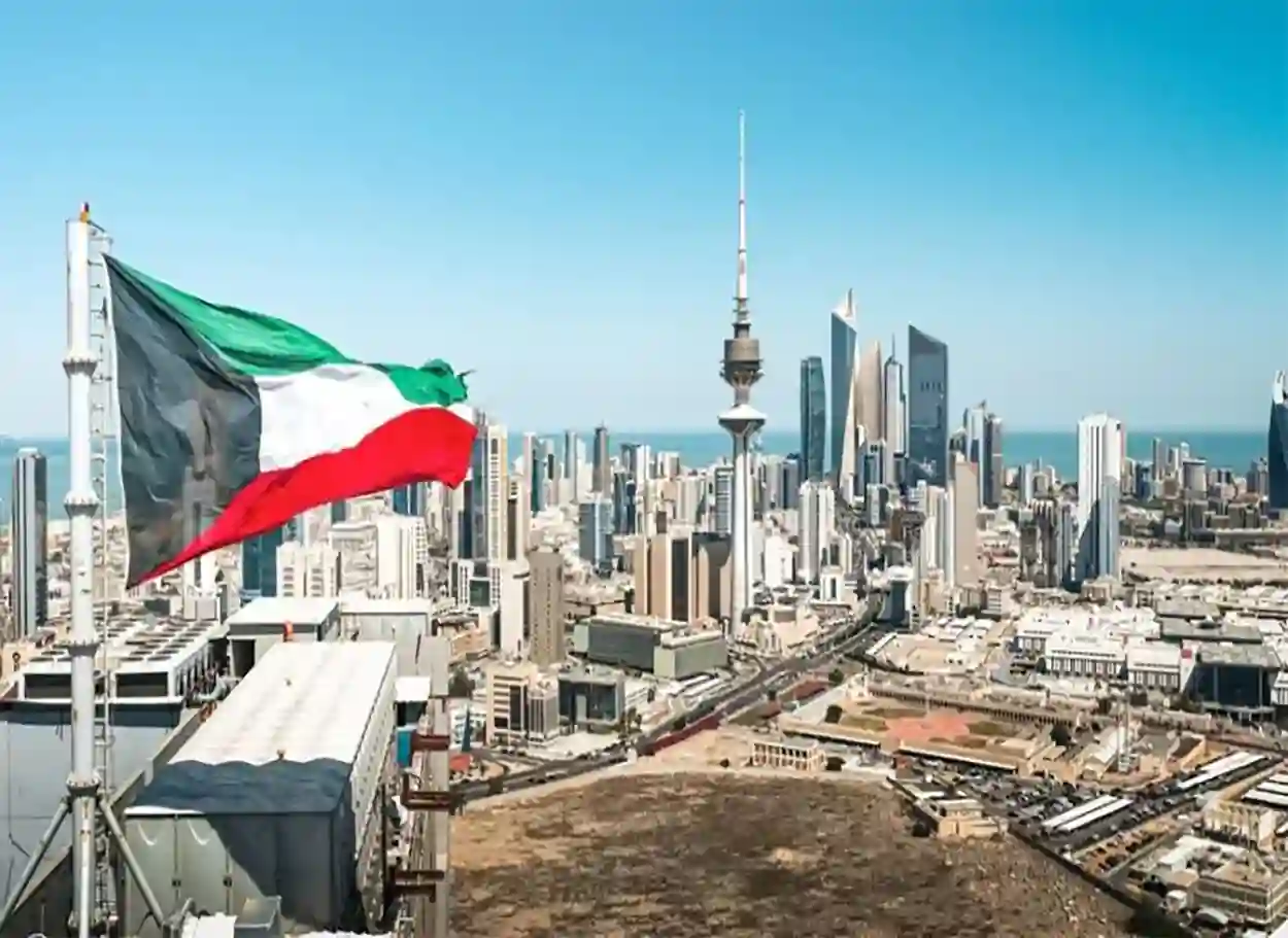 الكويت تعلن سقوط قتيل وإصابات جراء هجمات إيرانية على منشآت مدنية