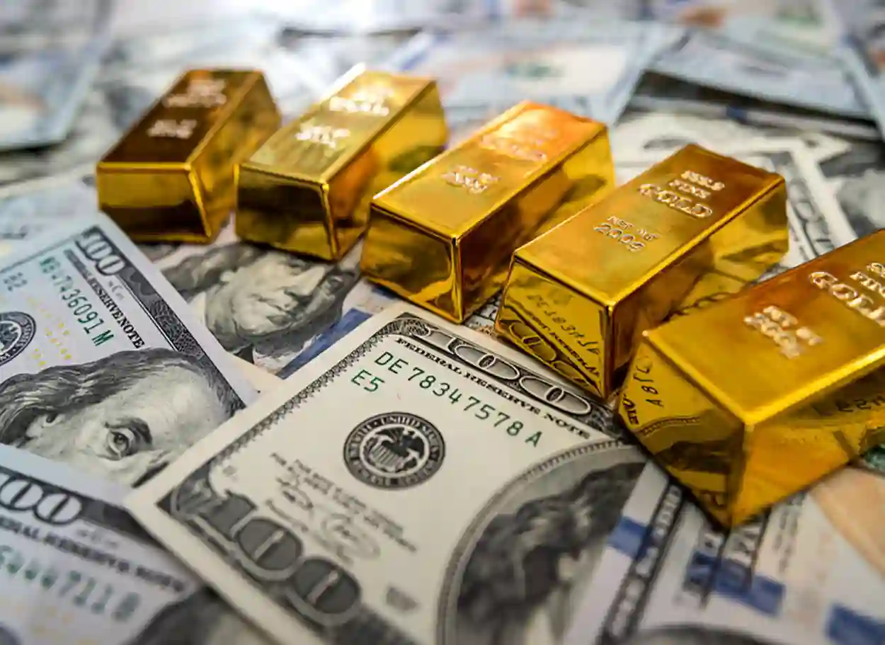 تراجع أسعار الذهب مع صعود الدولار إلى أعلى مستوى في 3 أشهر