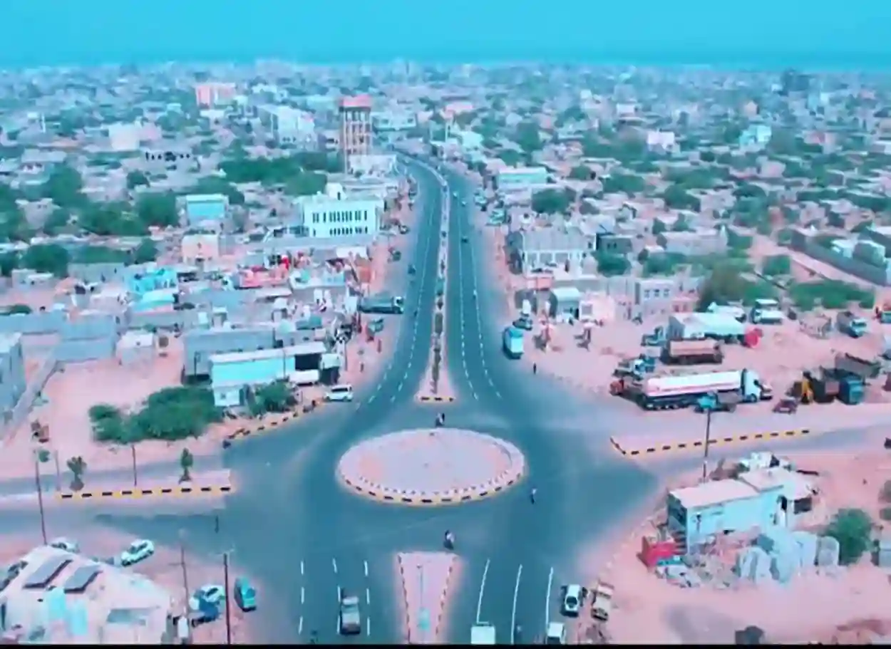 استشهاد 4 عسكريين و3 مدنيين وجرح 15 آخرين في الاعتداءات الحوثية على المخا