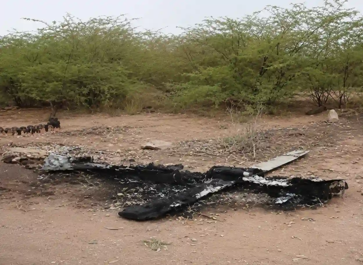 المقاومة الوطنية تحبط تصعيداً حوثياً جديداً بـ10 صواريخ و4 مسيرات على الساحل الغربي
