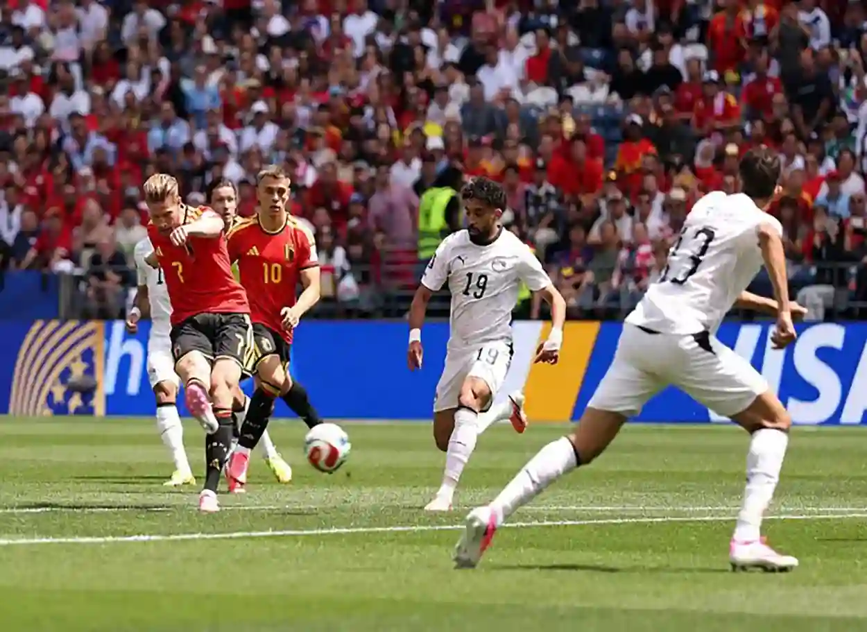 تعادل مصر وبلجيكا 1-1 في افتتاح مشوارهما بالمونديال