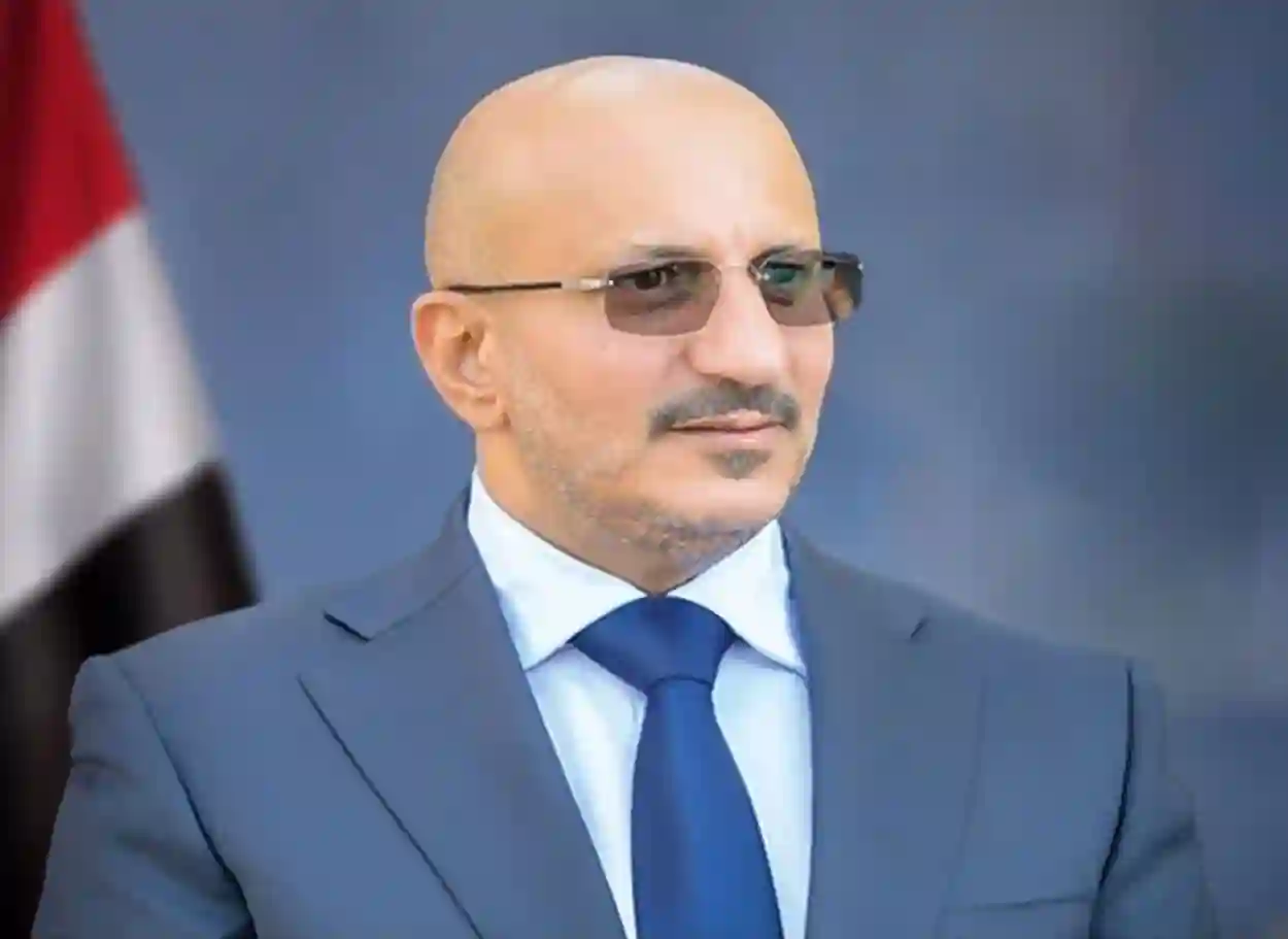 الكتلة البرلمانية لسياسي المقاومة الوطنية تهنئ الفريق طارق صالح بمناسبة الذكرى الخامسة لتأسيس المكتب السياسي