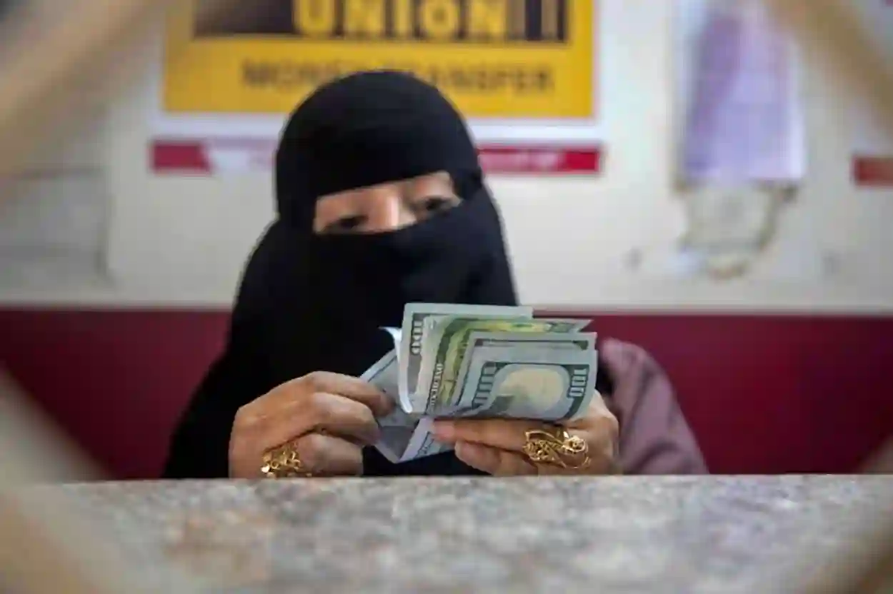  أسعار صرف العملات الأجنبية مقابل الريال اليمني ليوم الثلاثاء 27 يناير