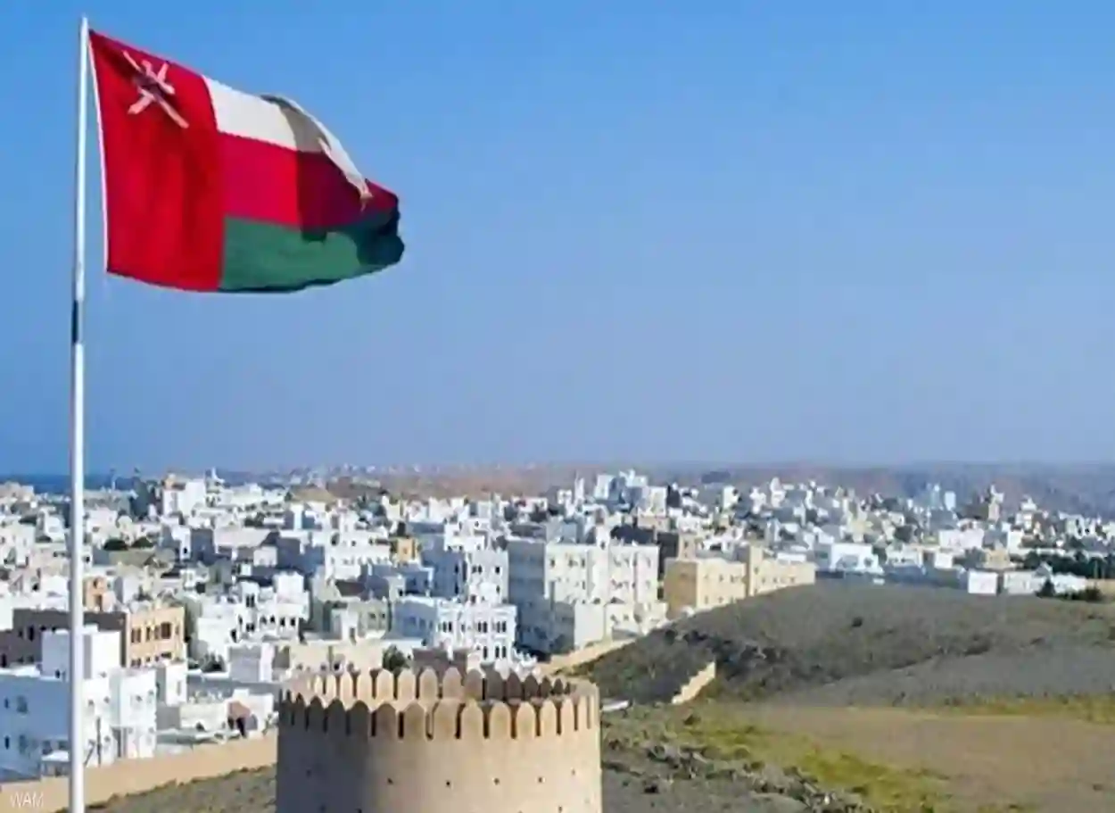 سلطنة عُمان تؤكد دعمها لجهود خفض التصعيد وتحقيق السلام في اليمن