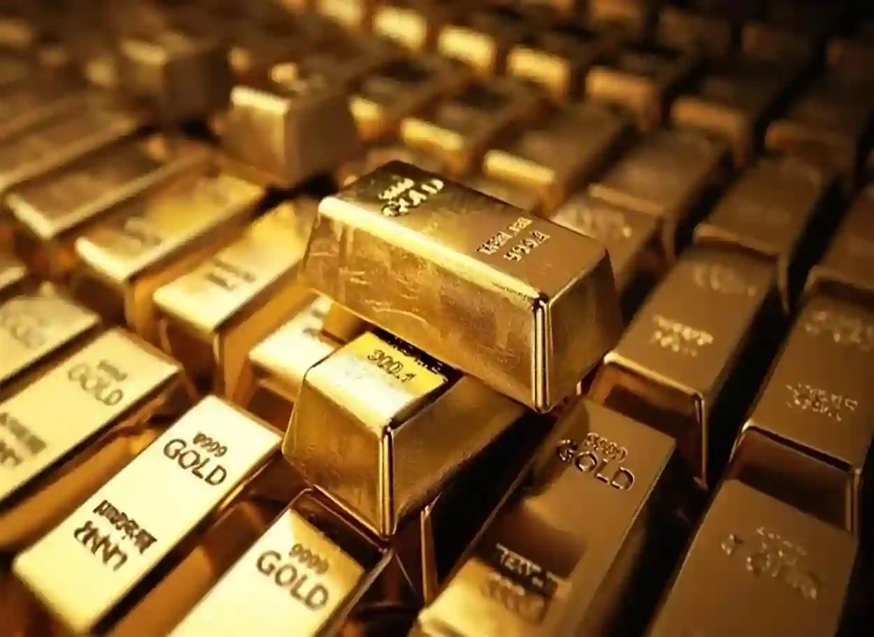 الذهب يقترب من تسجيل أفضل أداء سنوي منذ نحو خمسة عقود
