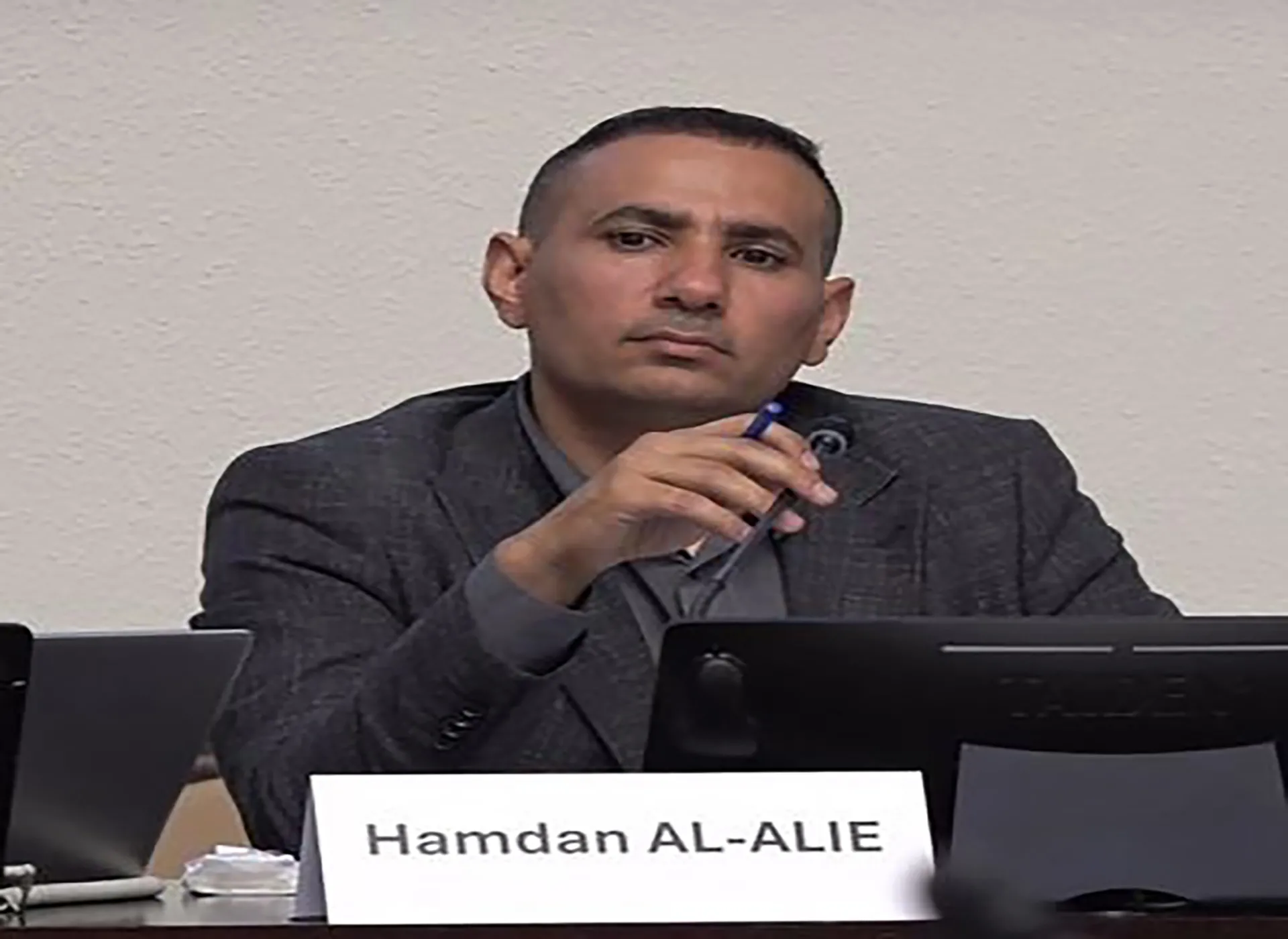 همدان العليي